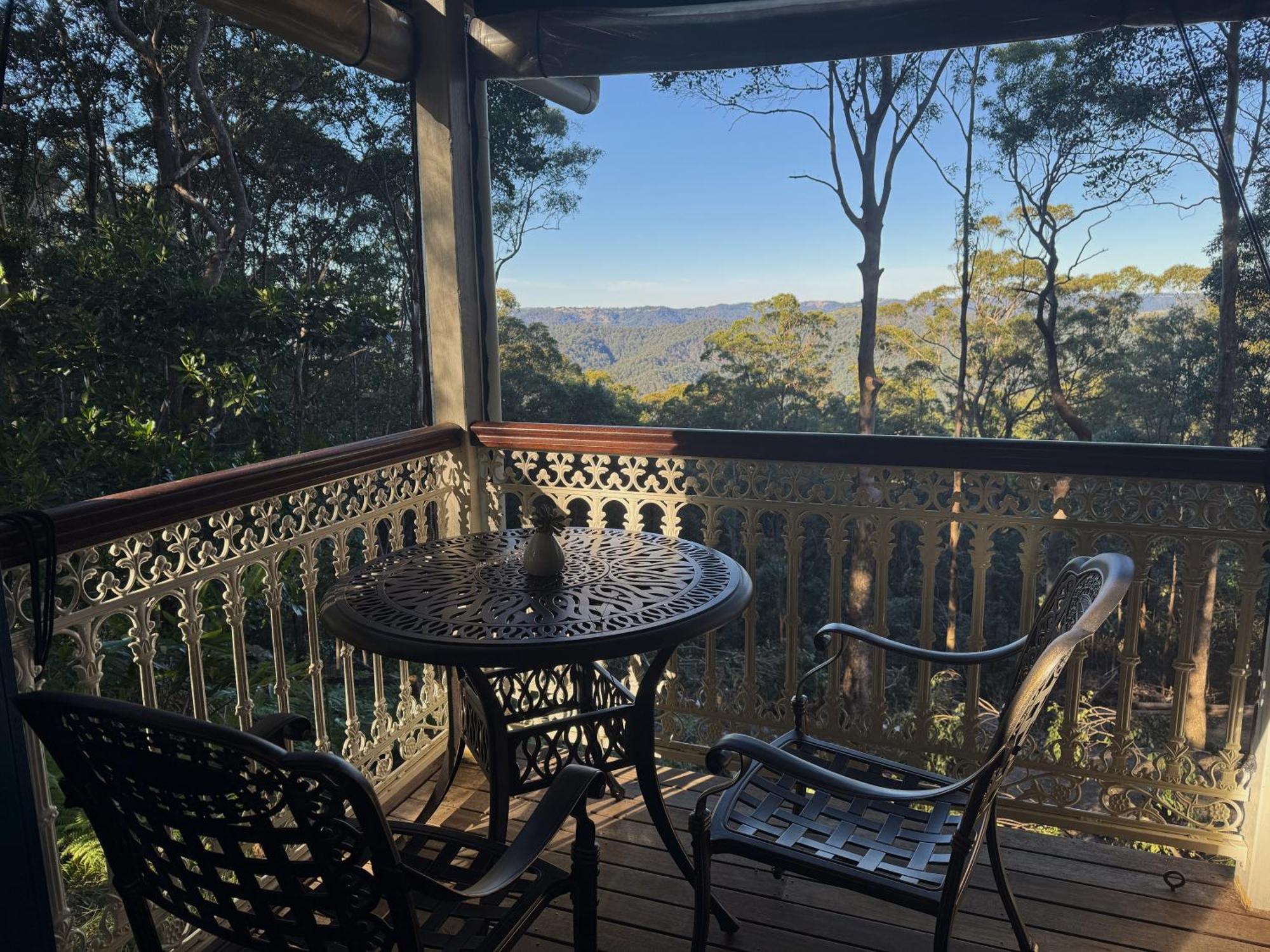 Heaven In The Hills Retreat Lodge *