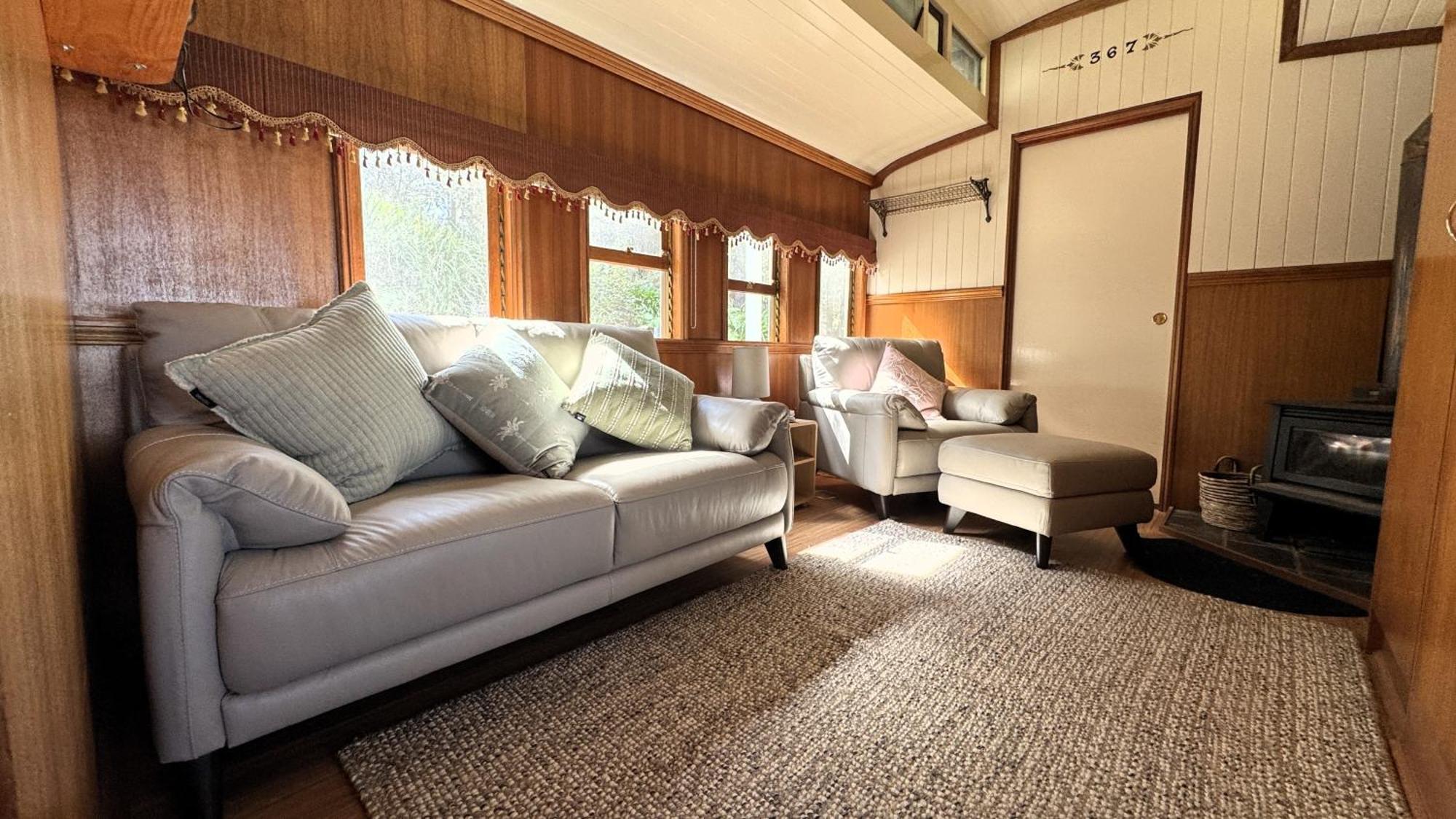Lodge Heaven In The Hills Retreat