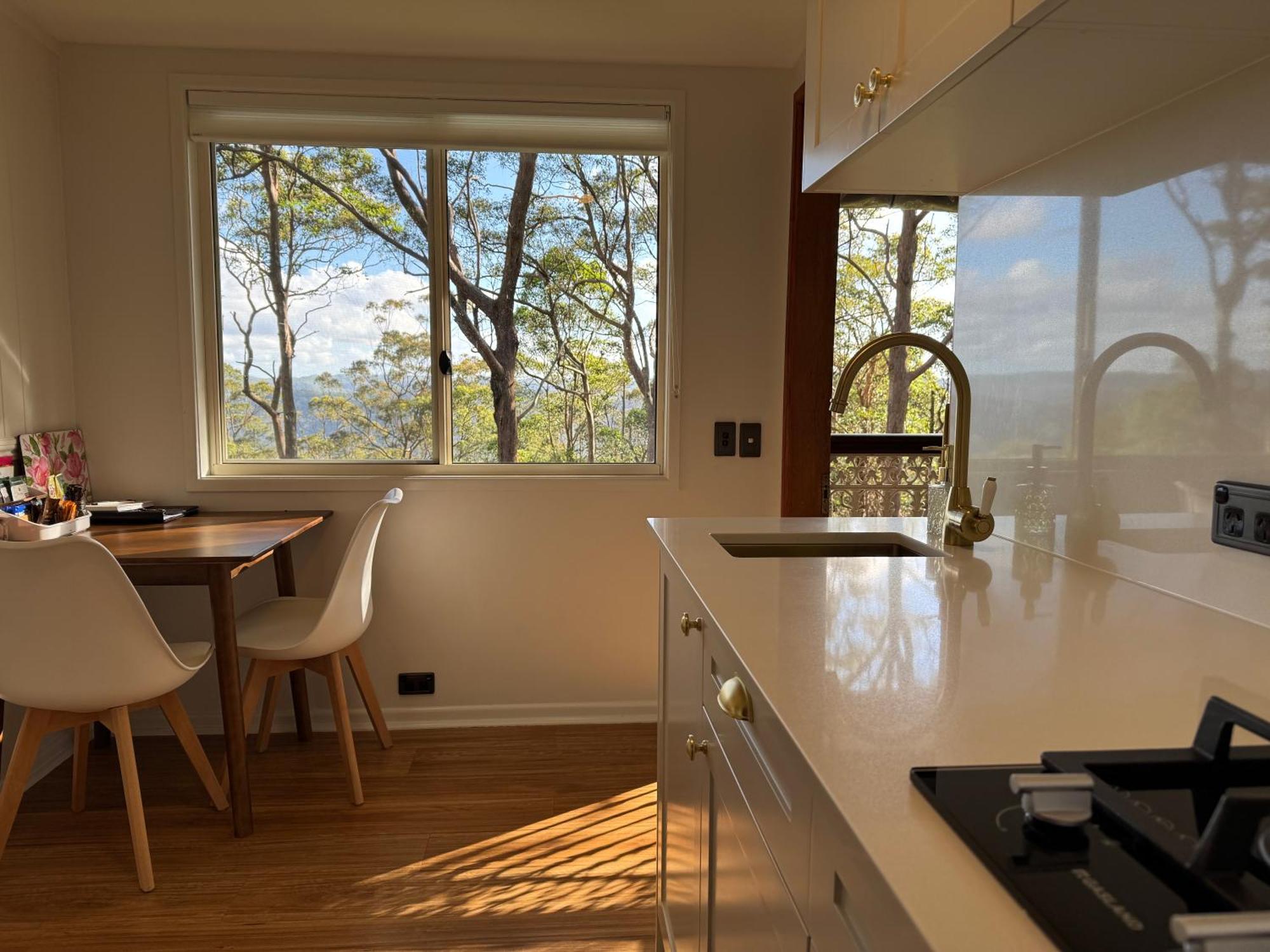 Lodge Heaven In The Hills Retreat
